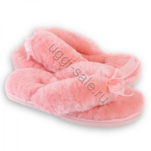 Ugg Fluff Flip Flop Pink